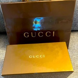 ✨ Gucci Sunglasses Box and Bag ✨